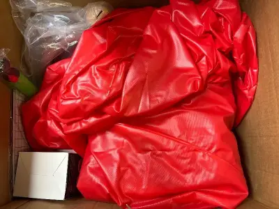 Inflatable football toss game