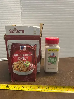 lot of mccormick white chicken chilli seasoning packs and 1 value size garlic salt