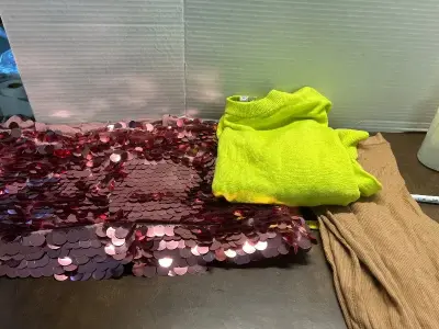 size xxl sequin dress size large sweater and xl leggings