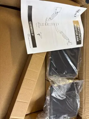 Heavy duty monitor arm