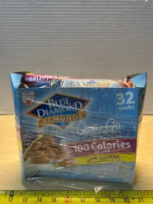 Blue diamond almonds (32ct)(exp:10/16/26)
