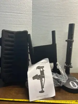 knee guard hands free crutch (used & untested)