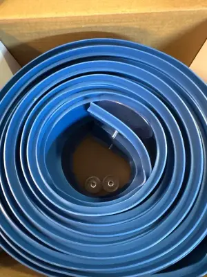 Flexible race car track