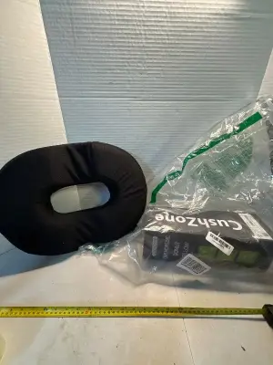 Orthopedic donut pillow