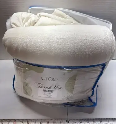 Queen size fuzzy comforter