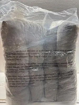 (2) 22”x22” chair cushions