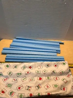 Wooden mahjong racks