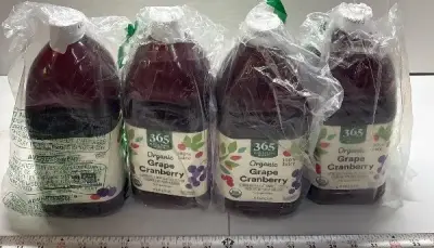4pk grape cranberry juice exp:07/26