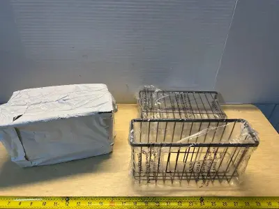 Hanging storage racks (4)