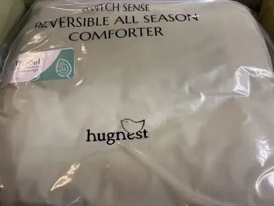 Queen size comforter set