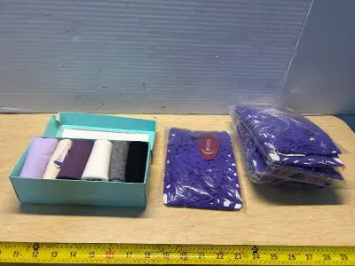 Fishnet stockings (4) and socks (6ct)