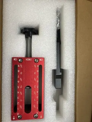 Cabinet door mounting jig