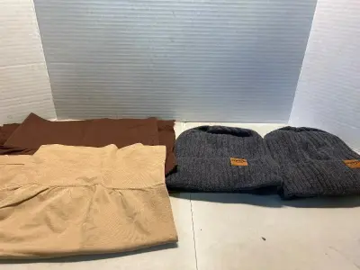 2 under skirt shape wear and 2 beanies