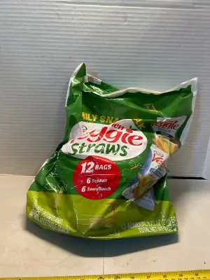bag of mini bags of veggie straws