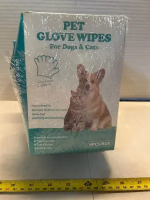 5 6 packs of pet glove wipes for dogs and cats