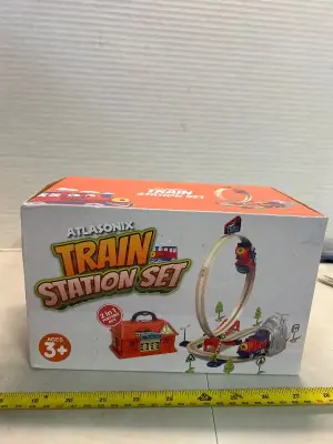 toy train station set