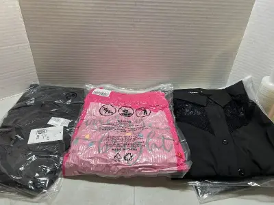 4 medium womens tops