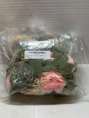 pack of faux flower decor