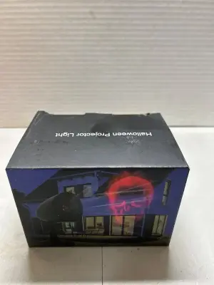 halloween projector light (used and untested)