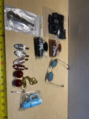 Hair clips, hair ribbons, sunglasses and keychains