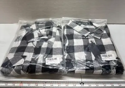 2 size L men’s flannels