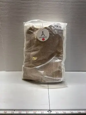 Women’s 2XL outfit pants and shirt