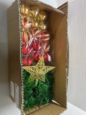 3 ft christmas tree with decor