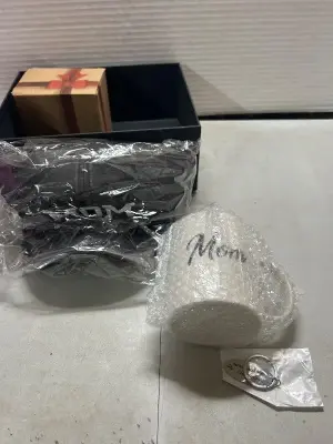 2 count mom gift sets