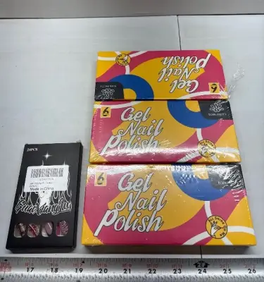 18ct gel nail polish and fake nails