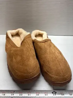 Size 10 men’s shoes