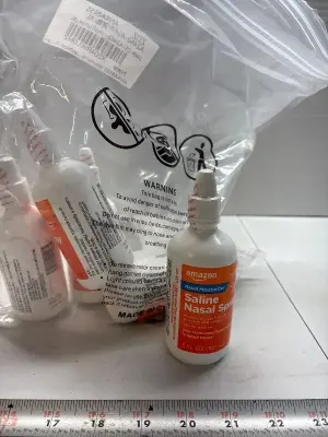5ct saline nasal spray exp:04/26