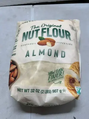 32 oz of almond flour