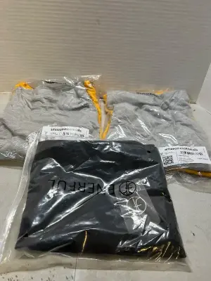 size small maternity leggings and 2 2 packs of small tshirts