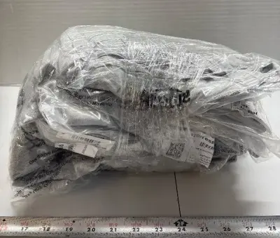 (5) Size M mens tshirts