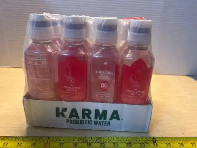 Berry cherry Probiotic water (12ct)(04/14/27)