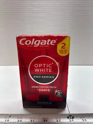 2pk Colgate optic white