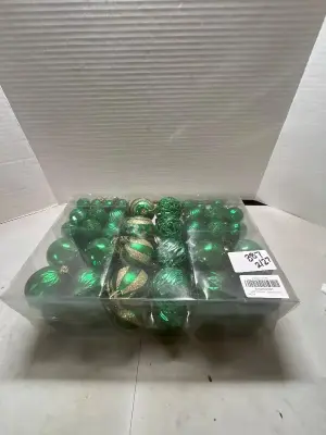 100 piece green and gold christmas ornaments