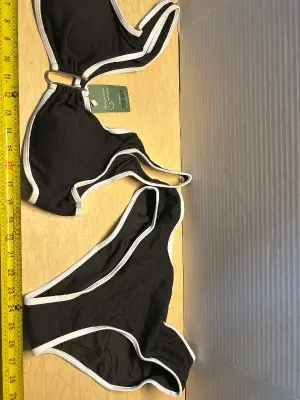 Women’s bathing suit (XL)