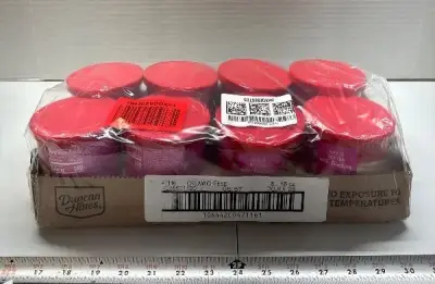 8pk cream cheese icing exp:07/26