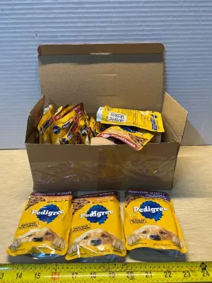 Pedigree wet food topper for dogs (06/23/27)