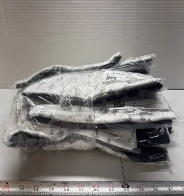 (4) 2pk men’s XS shirts