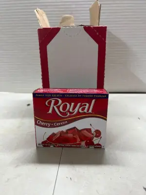 lot of royal cherry flavored jello