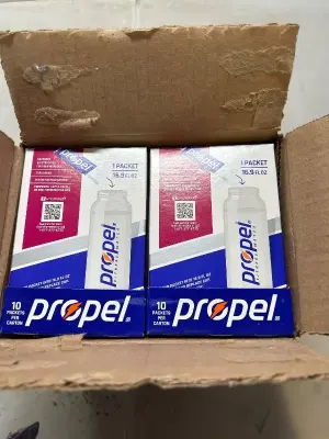 lot of propel water packets