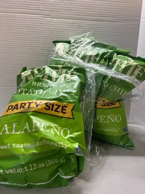 lot of party size jalapeno kettle chips 02/07/26