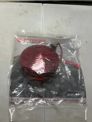 peterson vehicle safety light