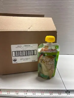 16ct Happytot wet cat food exp:03/26