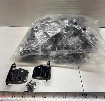 Bag of cabinet hinges