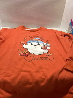 XL halloween sweater