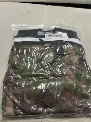 2XL basketball shorts