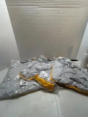 3 packs of amazon size small tshirts